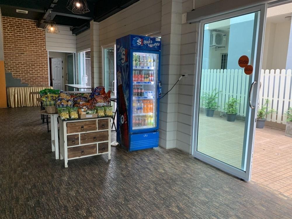 Prajaktra City Hostel Udon Thani Luaran gambar
